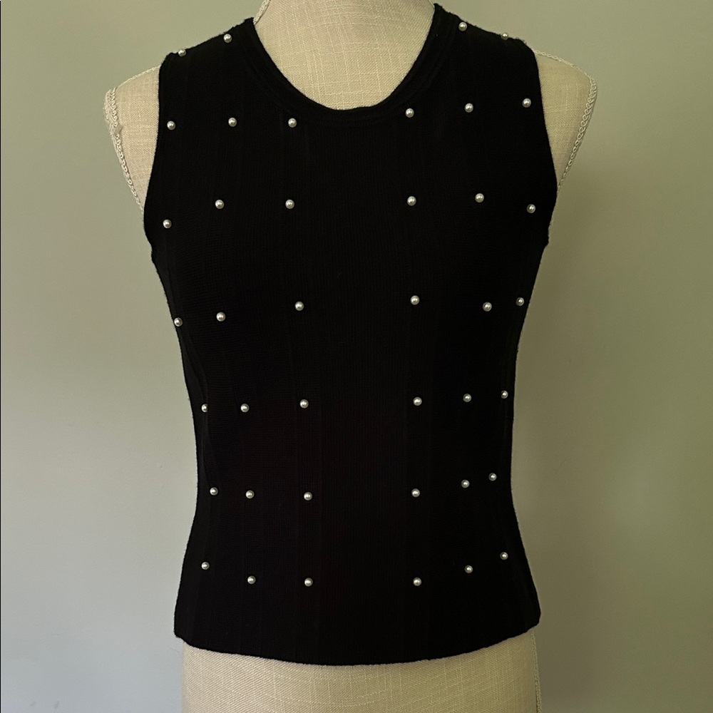 NWT Tahari Black Sleeveless Sweater Top /Vest with Pearl Details